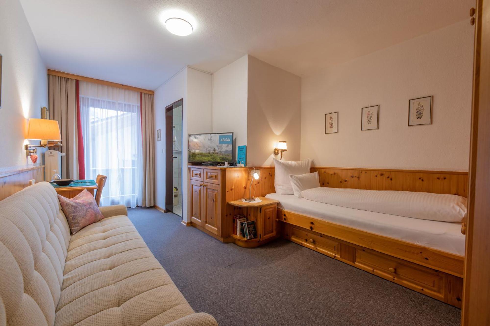 Pension Danler Тельфес-им-Штубай Экстерьер фото